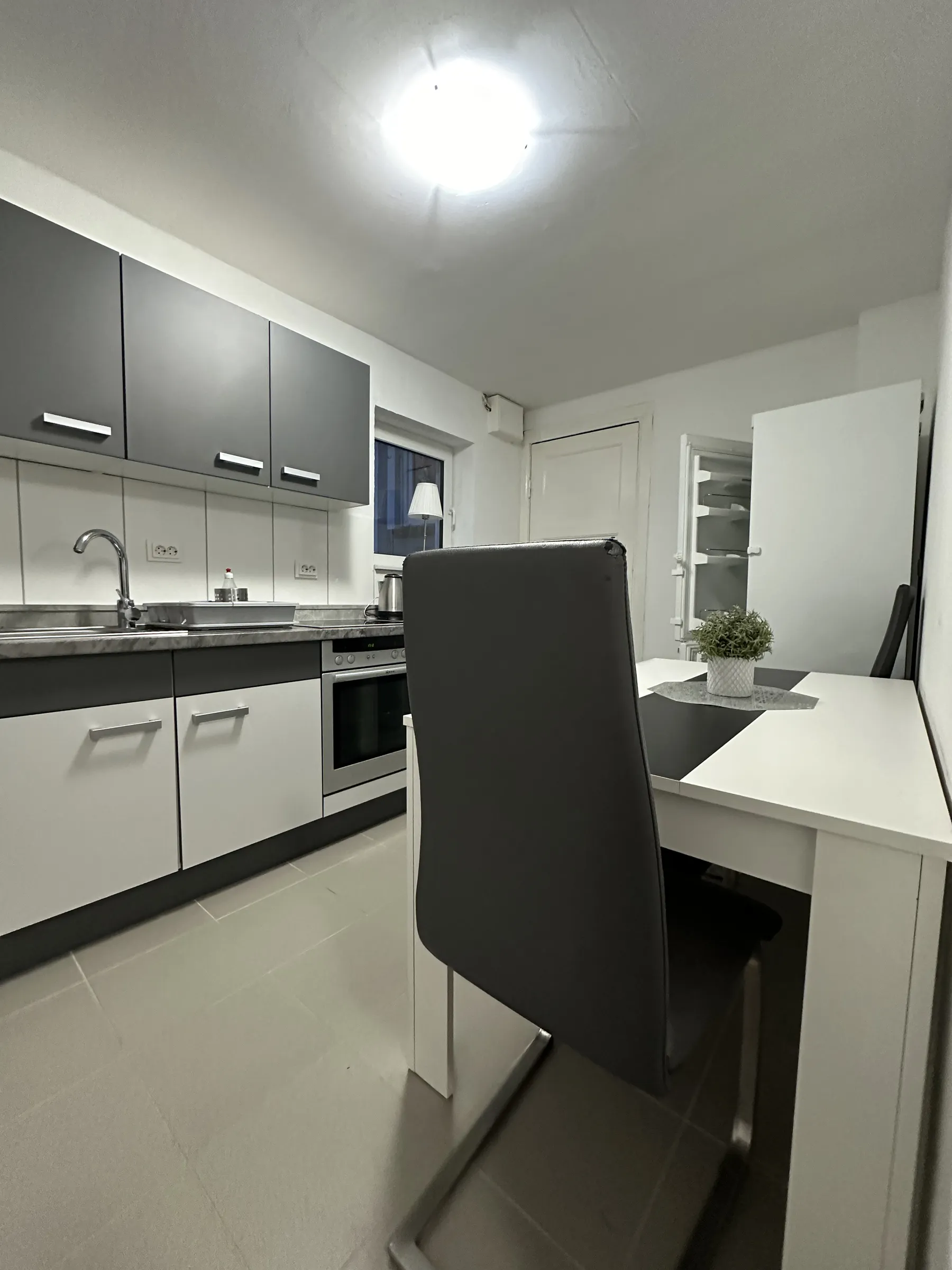 Königsfurt 19 · Wohnung 2 — Küche 3