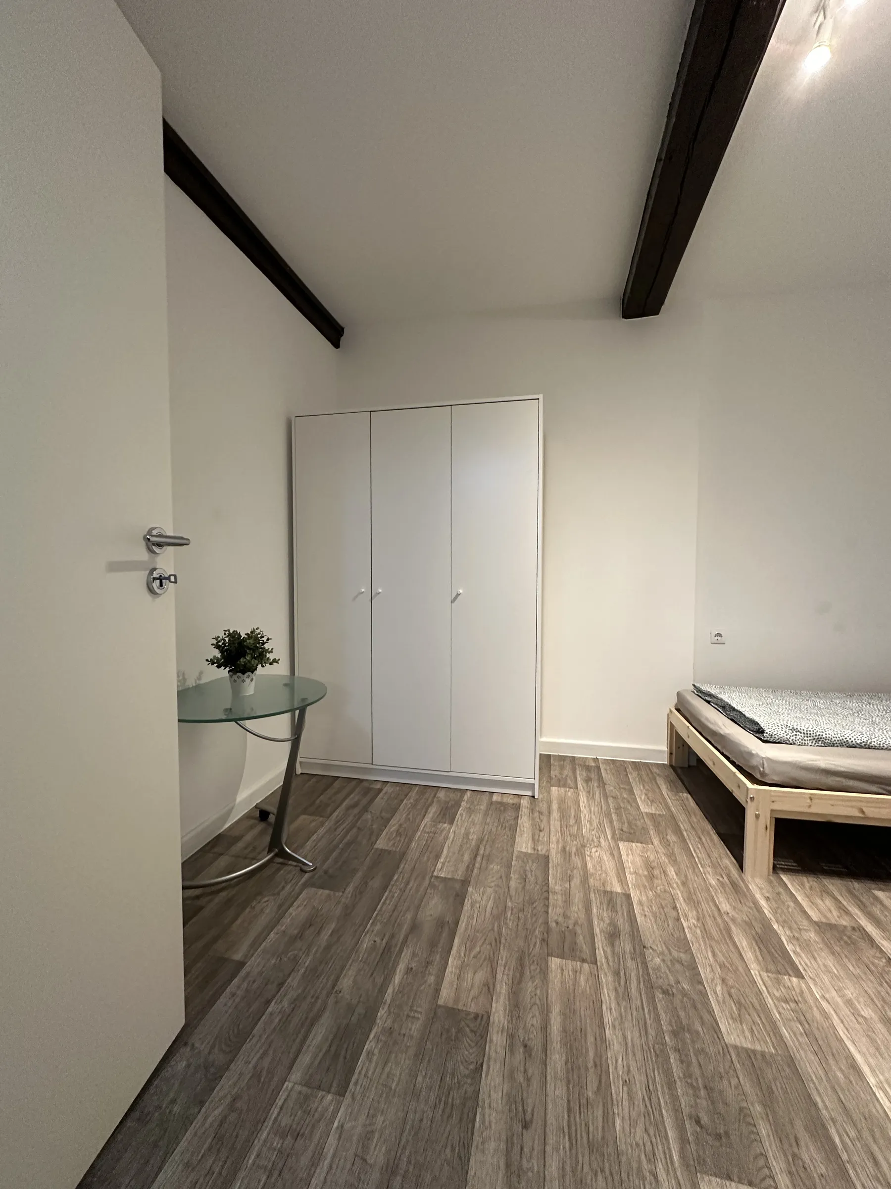 Königsfurt 19 · Wohnung 2 — Schlafzimmer 10