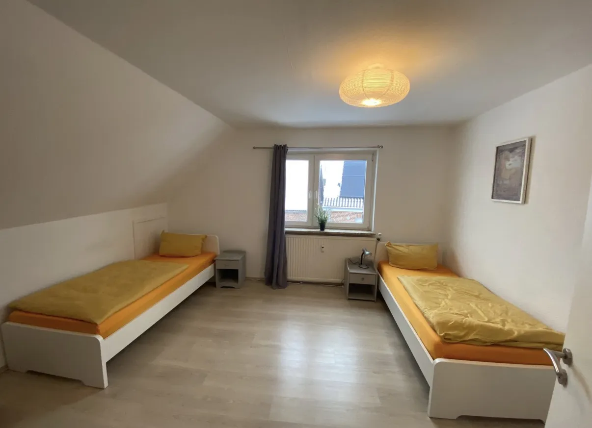 Raiffeisenstraße 49 · Wohnung 2 — Schlafzimmer 3